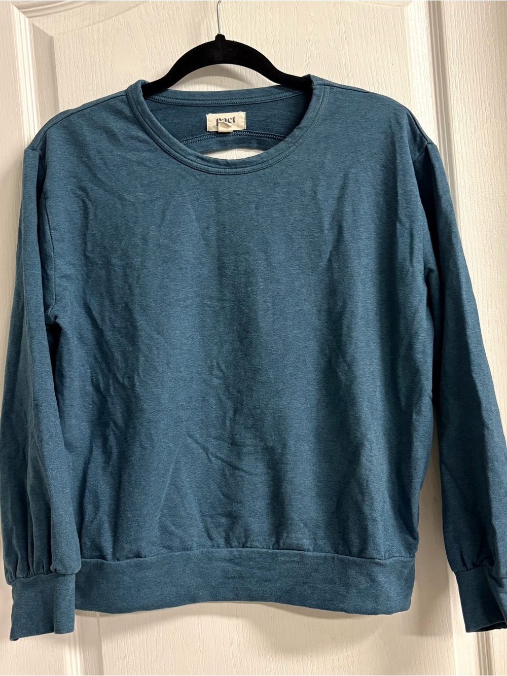 Pact Women's Sweatshirt - Teal Blue